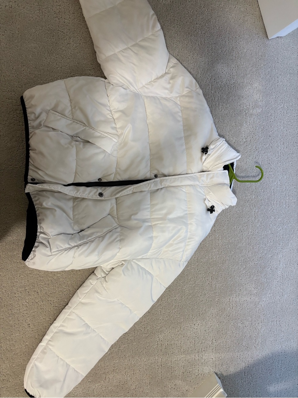 White puffer jacket